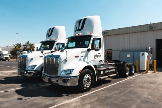 Picture of Universal Logistics Holdings, Inc. Unveils Electric Vehicles into its Fleet in Southern California